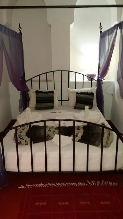 Riad Dar Lilas Marrakesh 3*,