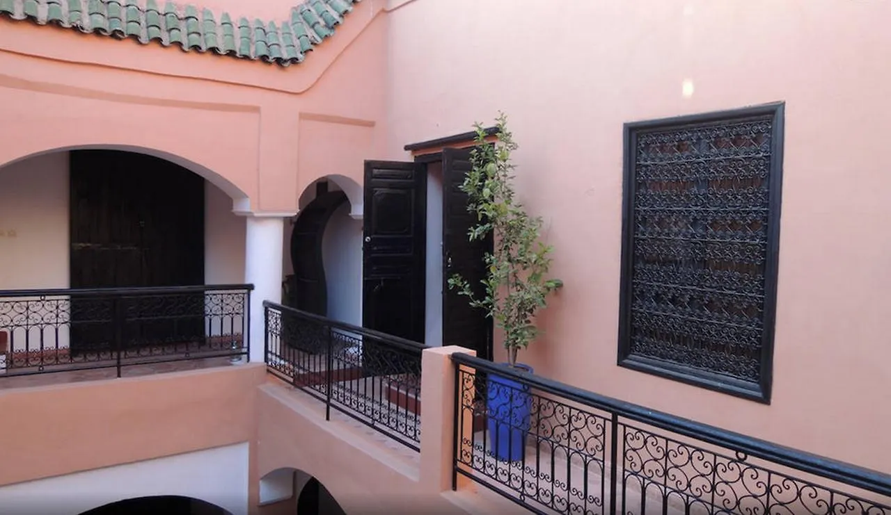 Riad Dar Lilas Marrakesh 3*,